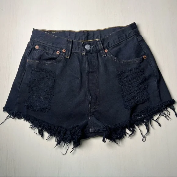 Levi’s Vintage High Rise Black Denim Cut-Off Shorts Distressed Waist 15 S/M Y2K - Picture 2 of 7